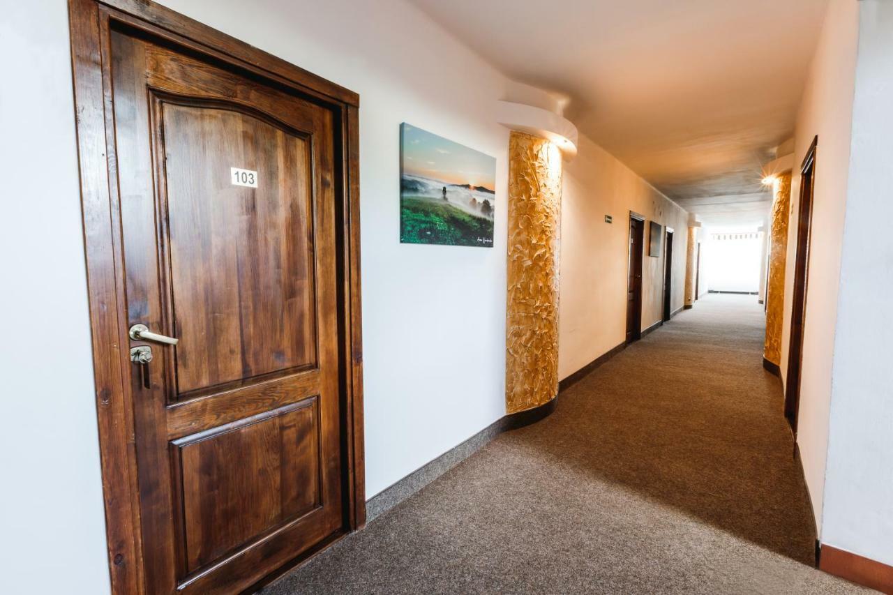Osrodek Wypoczynkowy Tarnica Bed & Breakfast Solina  Exterior photo